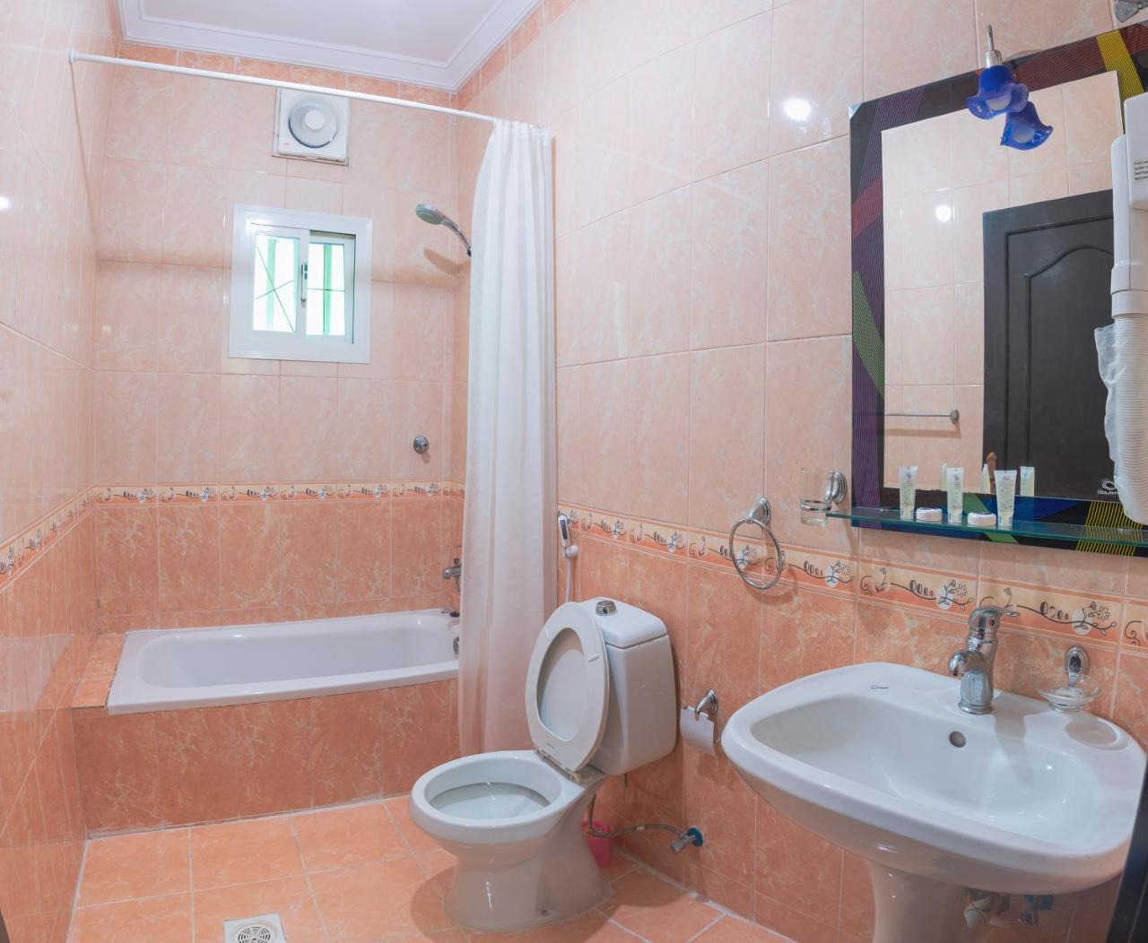 ג'דה Praha Hotel מראה חיצוני תמונה