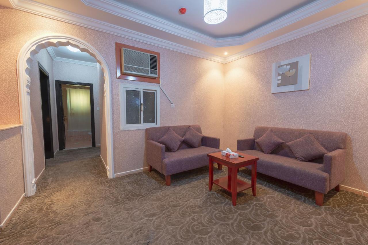 ג'דה Praha Hotel מראה חיצוני תמונה