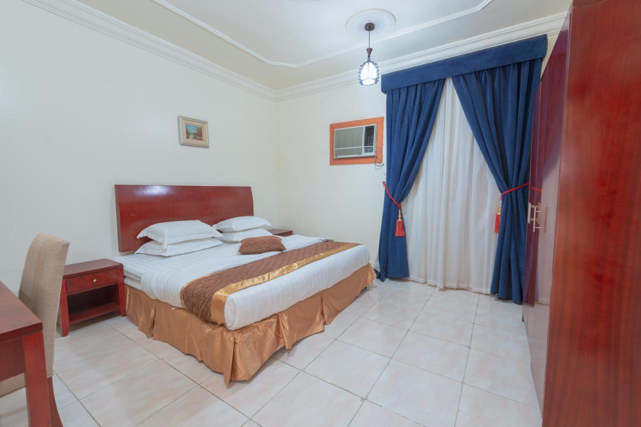ג'דה Praha Hotel מראה חיצוני תמונה