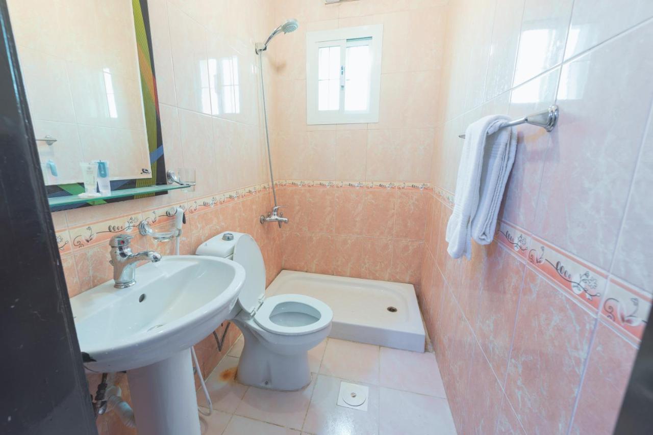 ג'דה Praha Hotel מראה חיצוני תמונה